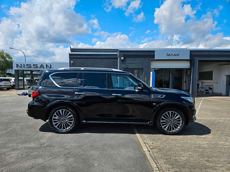 Infiniti QX80 Luxe 5,6 V8 4WD, Leder, eSD, Navi, Alu