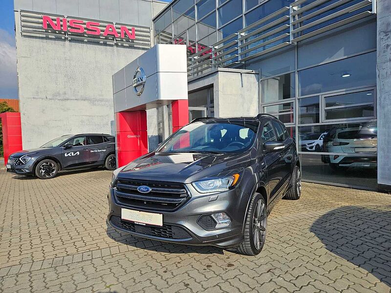 Ford Kuga 1,5 150 PS  ST-Line 1. Hand