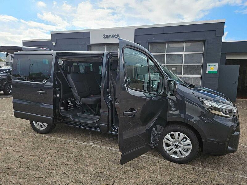 Nissan Primastar Kombi  2,8t Tekna 8 Sitze