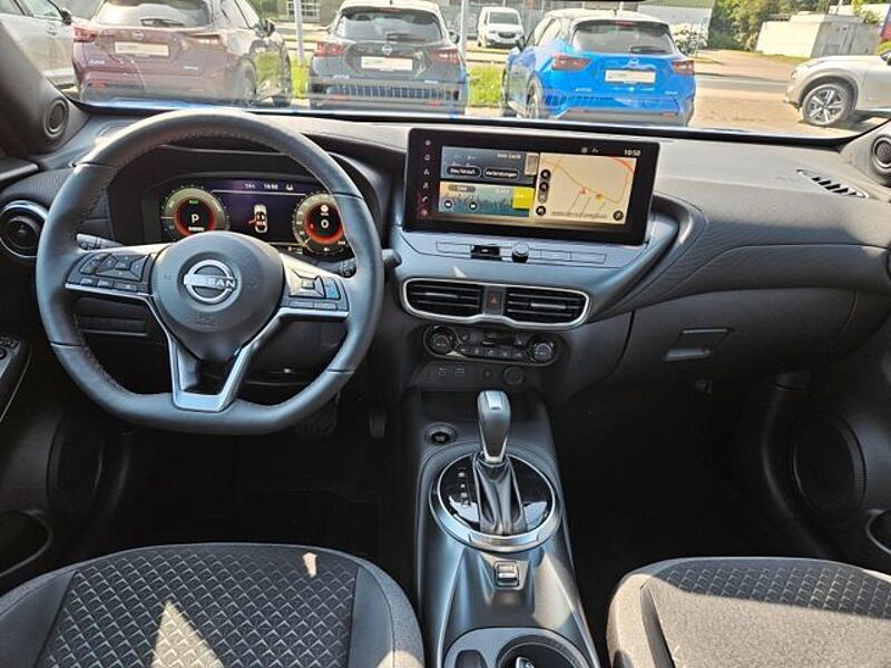 Nissan Juke 1.6 N-Connecta Hybrid 4AMT Navi, Alu, Sitzh