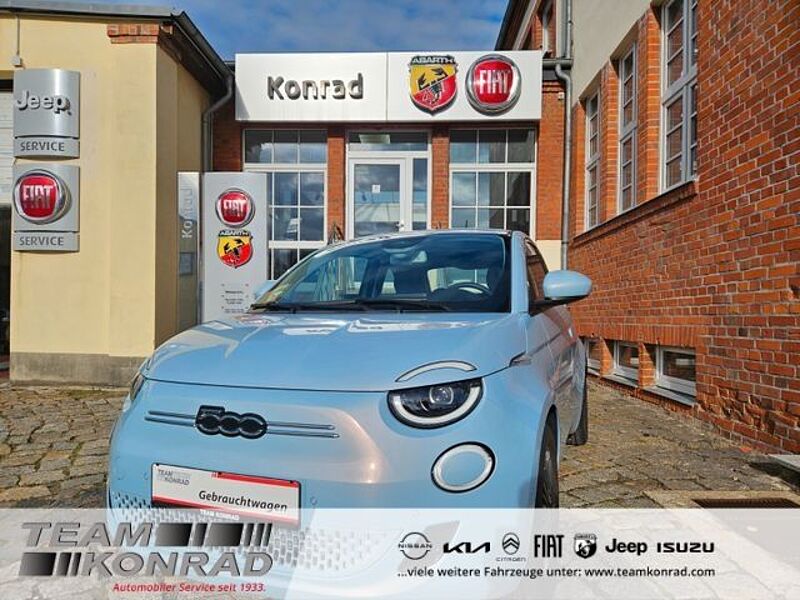 Fiat 500 Icon - LED Navi ACC StandHZG digitales Cockp