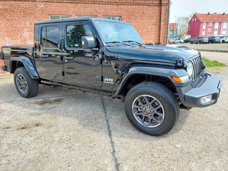 Jeep Gladiator 3.0D Overland 4WD Hardtop Navi Soundsy