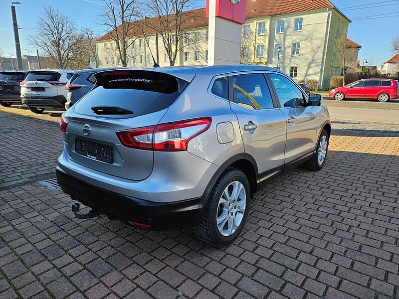 Nissan Qashqai N-Connecta 1.2 DIG-T 8-fach bereift Navi